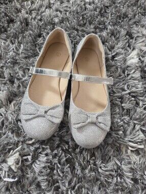 Girls Silver Glitter Mary Jane Shoes with Bow